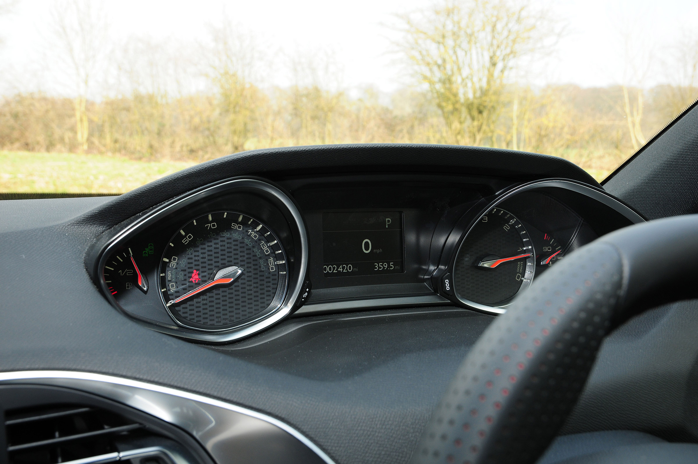 Peugeot 308 SW GT dials