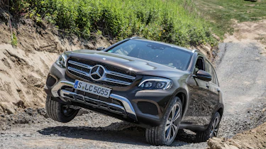 Mercedes GLC - off-road