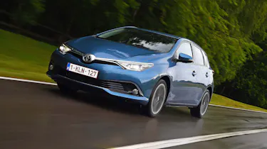 New Toyota Auris 2015 front