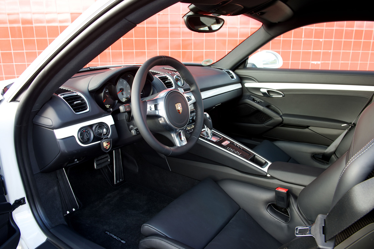 Porsche Cayman interior