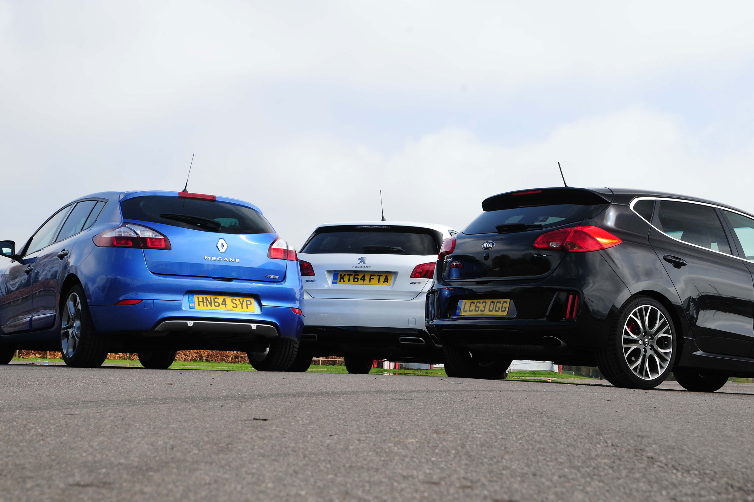 Peugeot 308 GT vs Renault Megane GT 220 &amp; Kia Cee'd GT Tech