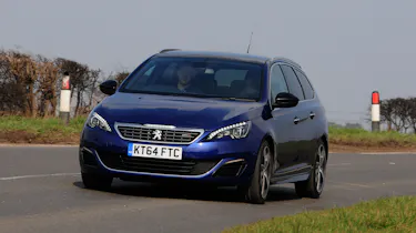Peugeot 308 SW GT front