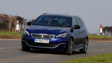 Peugeot 308 SW GT front