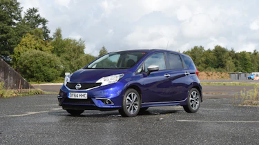 Nissan Note blue front quarter