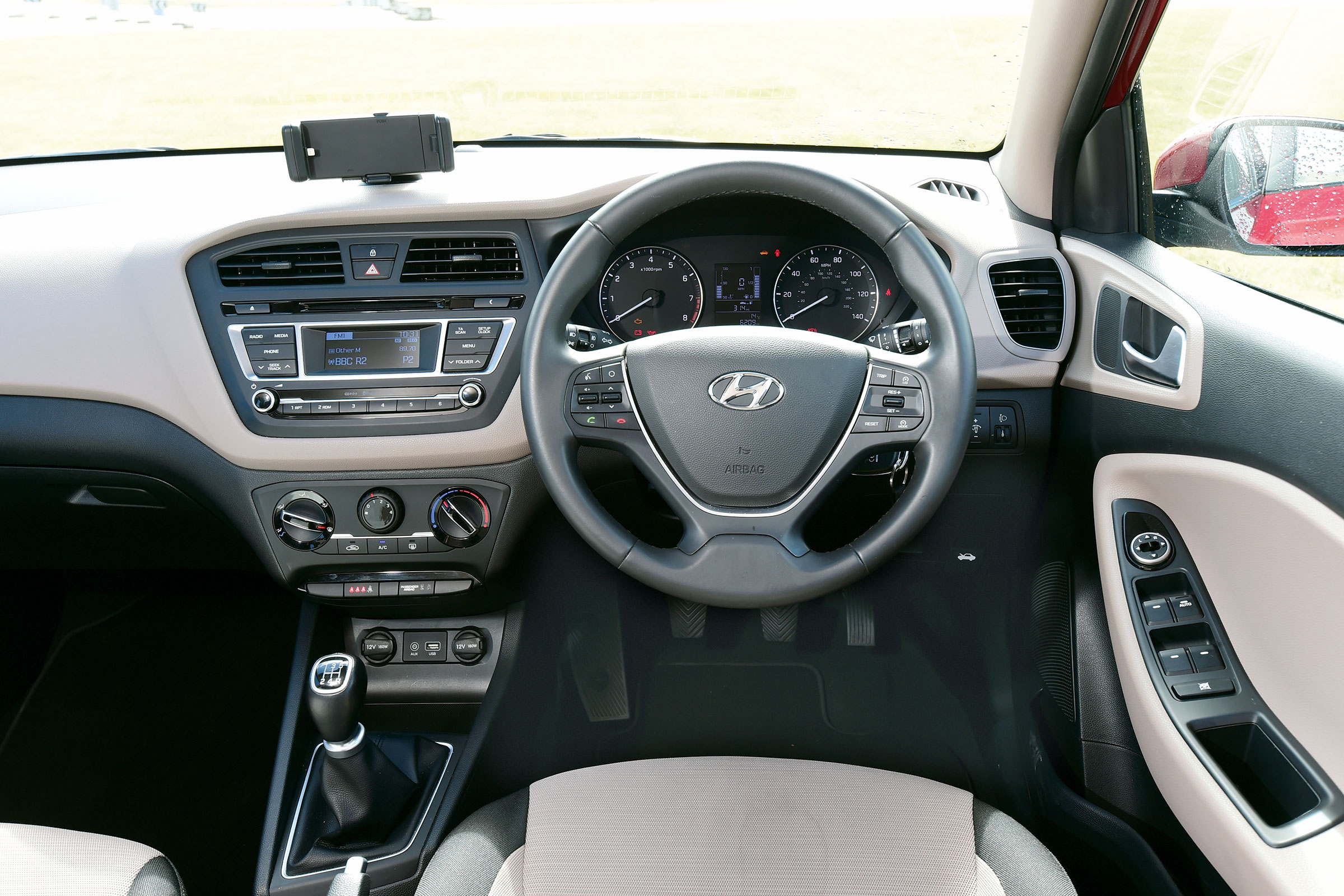 Hyundai i20 - interior