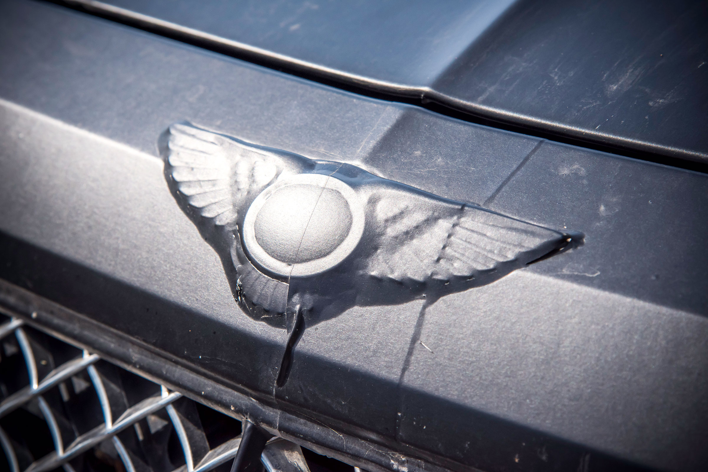 Bentley Bentayga prototype first drive - badge