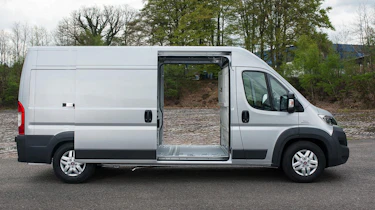 Fiat Ducato 2014 loading bay side