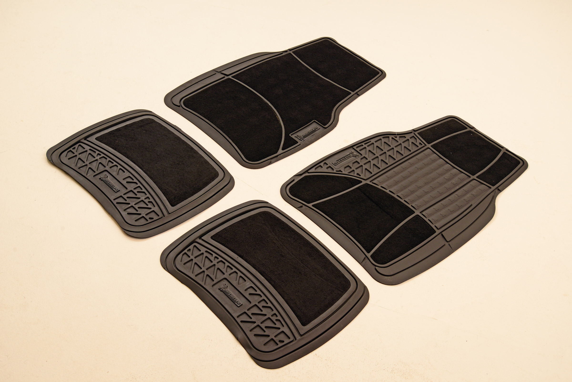 Michelin Premium Carpet 986