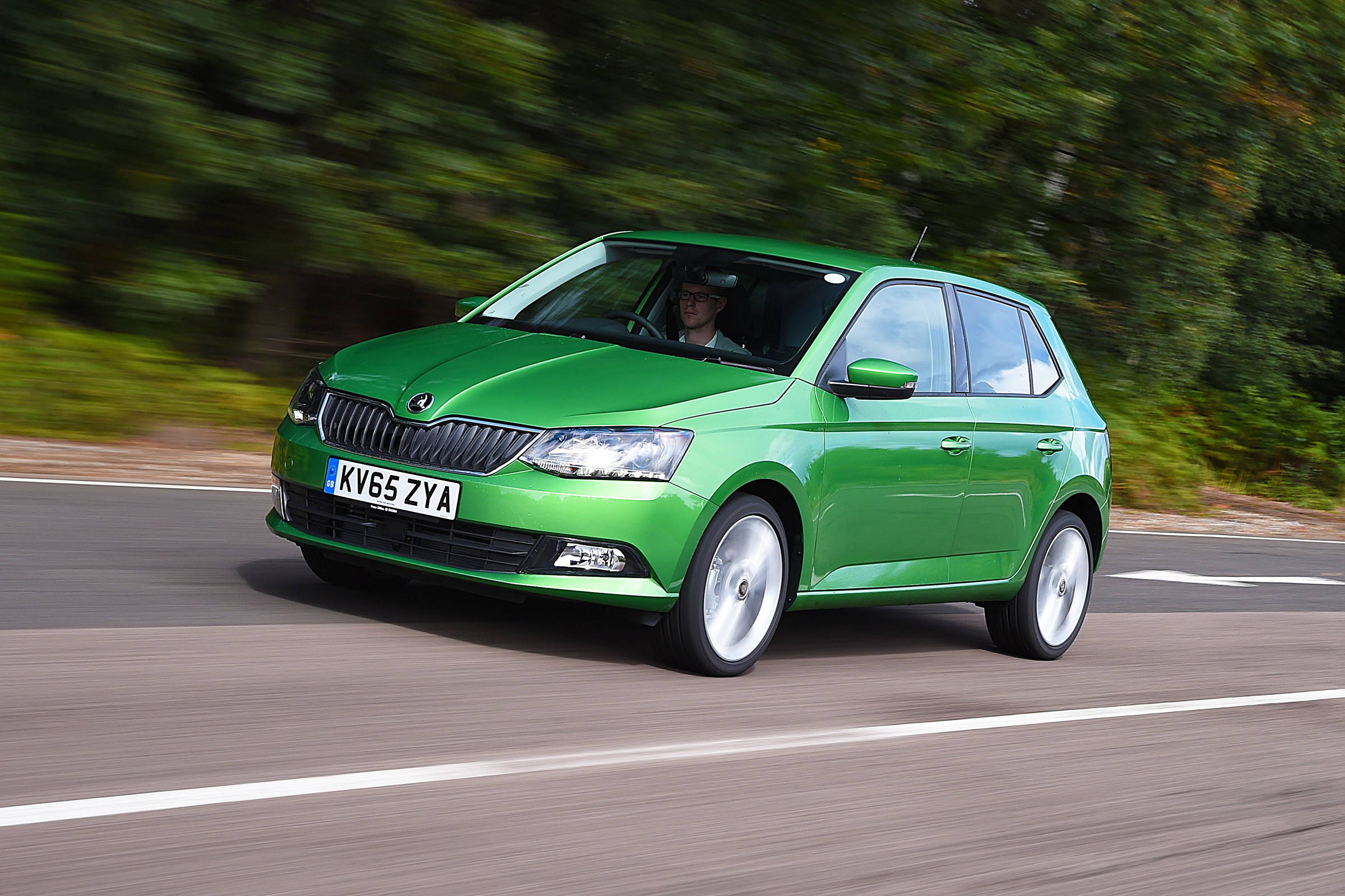 Skoda Fabia green front tracking