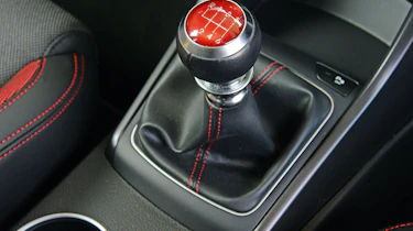 Hyundai i30 Turbo - gearlever