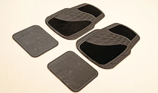 Halfords Carpet and Rubber Car Mats Black 687214