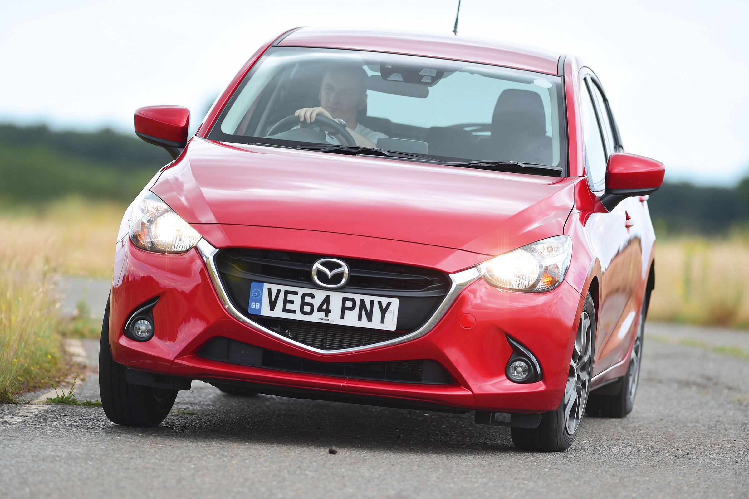 Mazda 2 - front cornering