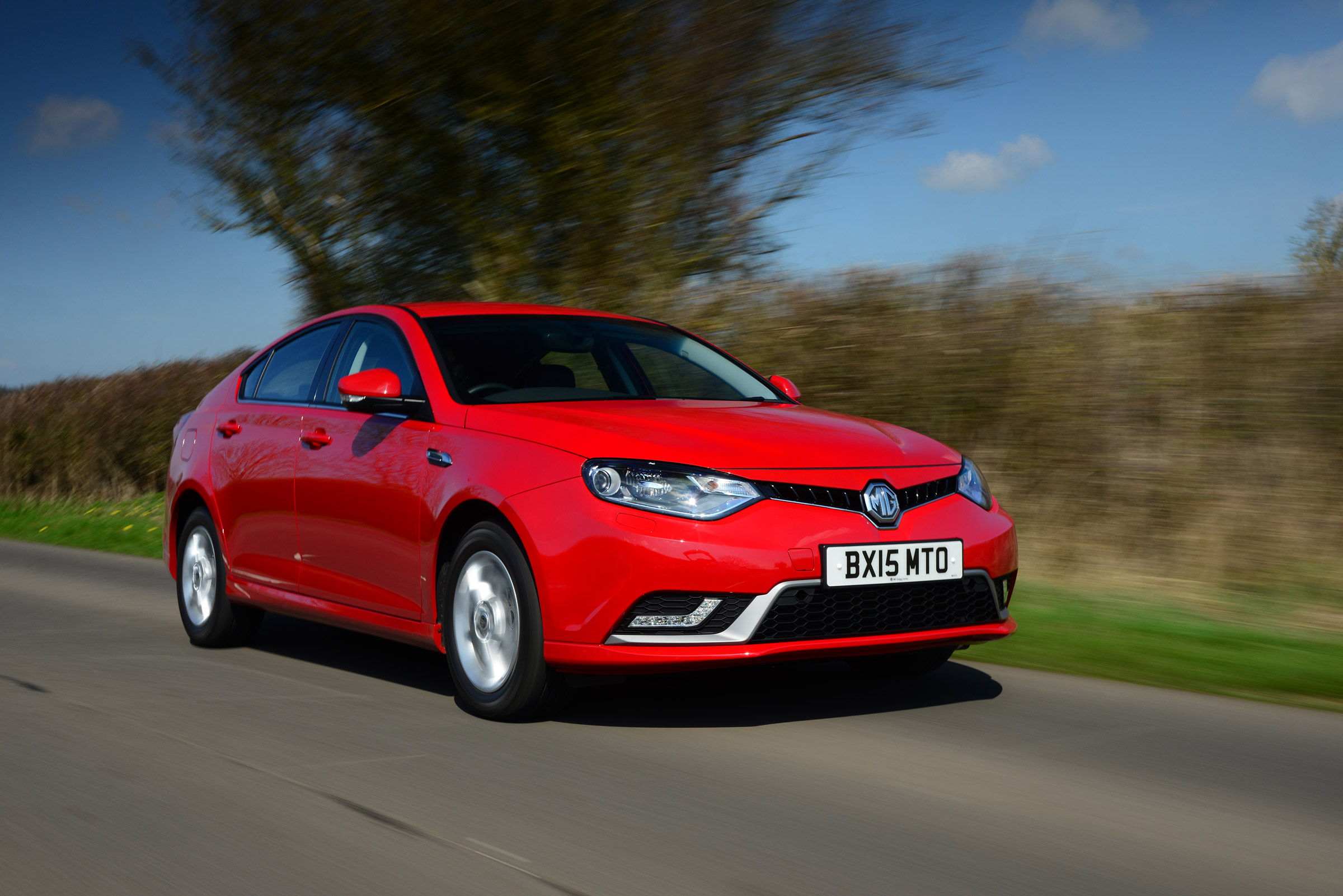 MG6 driving