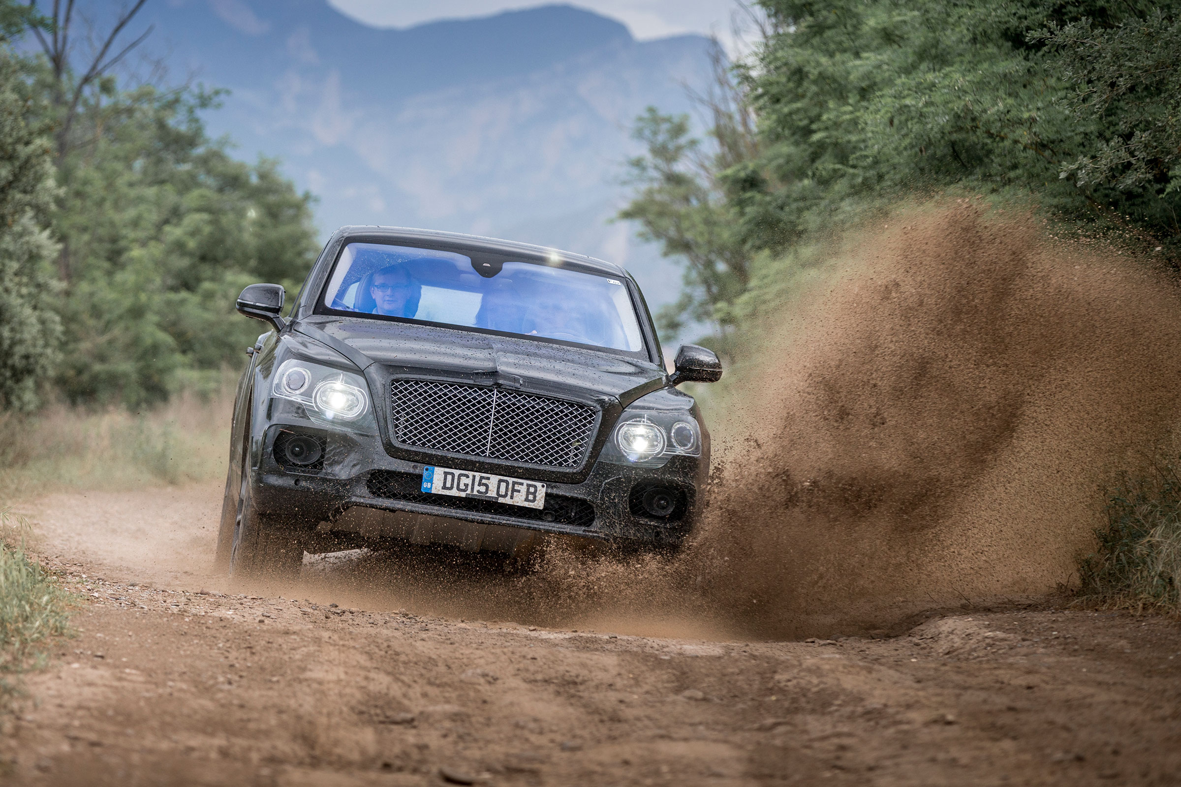 Bentley Bentayga prototype first drive - splash