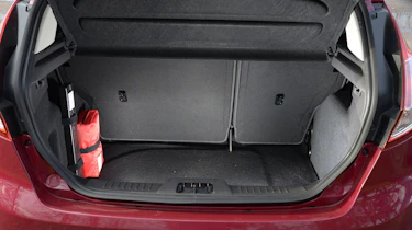 Ford-Fiesta-boot-space