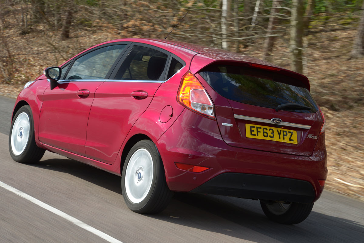 Ford-Fiesta-rear-action