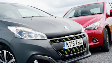 Peugeot 208 nose