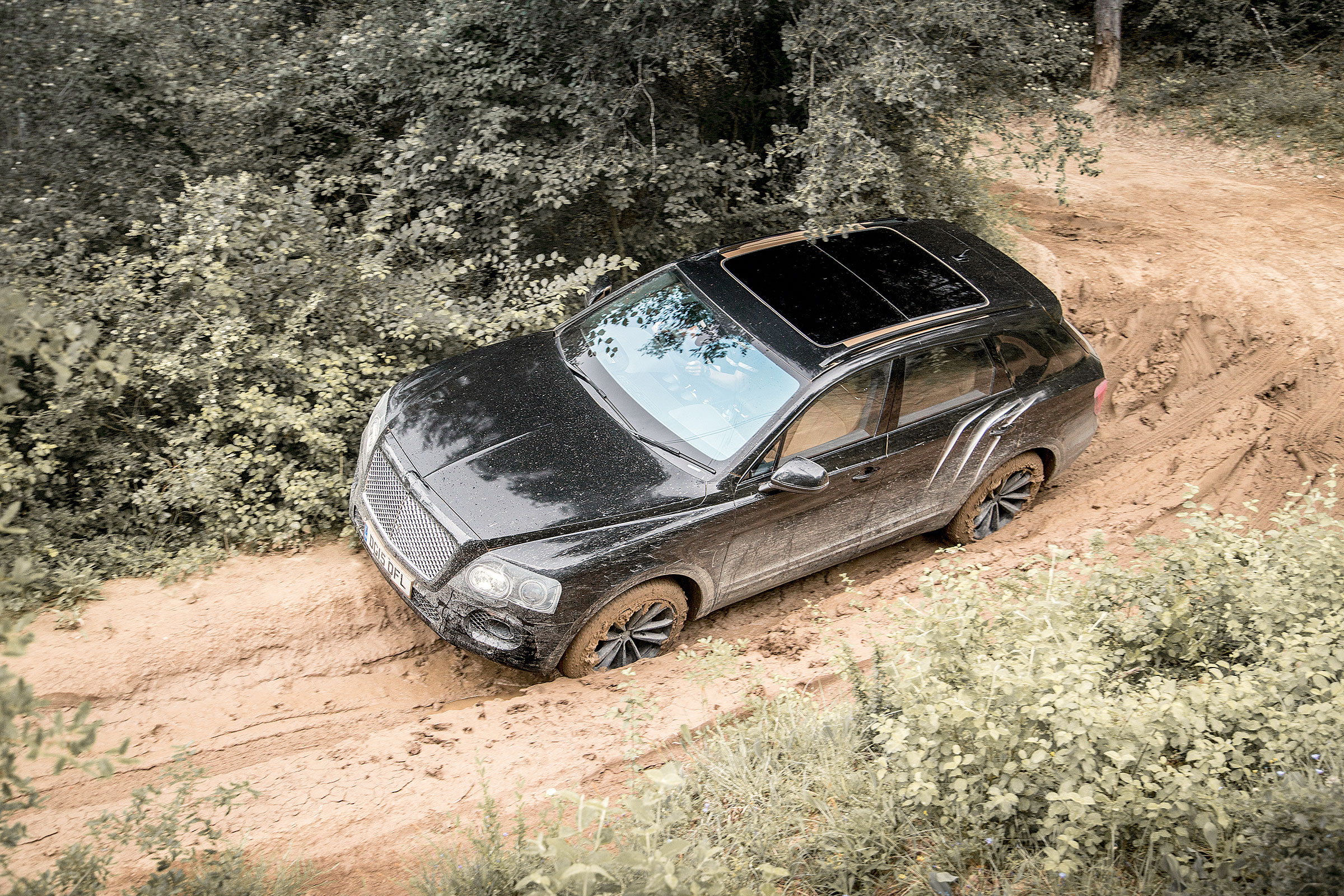 Bentley Bentayga prototype first drive - birdseye