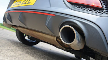Hyundai i30 Turbo - exhaust