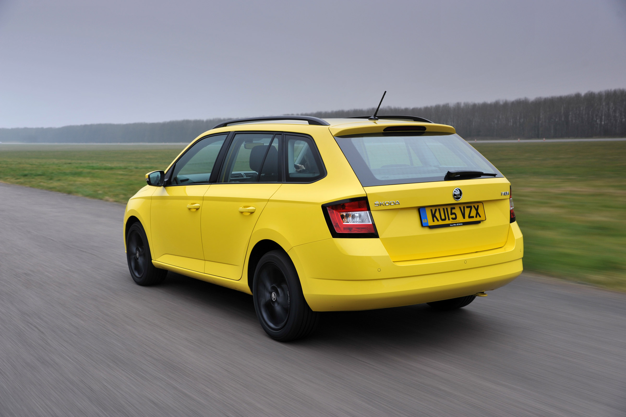 Skoda Fabia Estate rear tracking