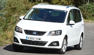 white SEAT Alhambra 2.0 TDI SE Ecomotive