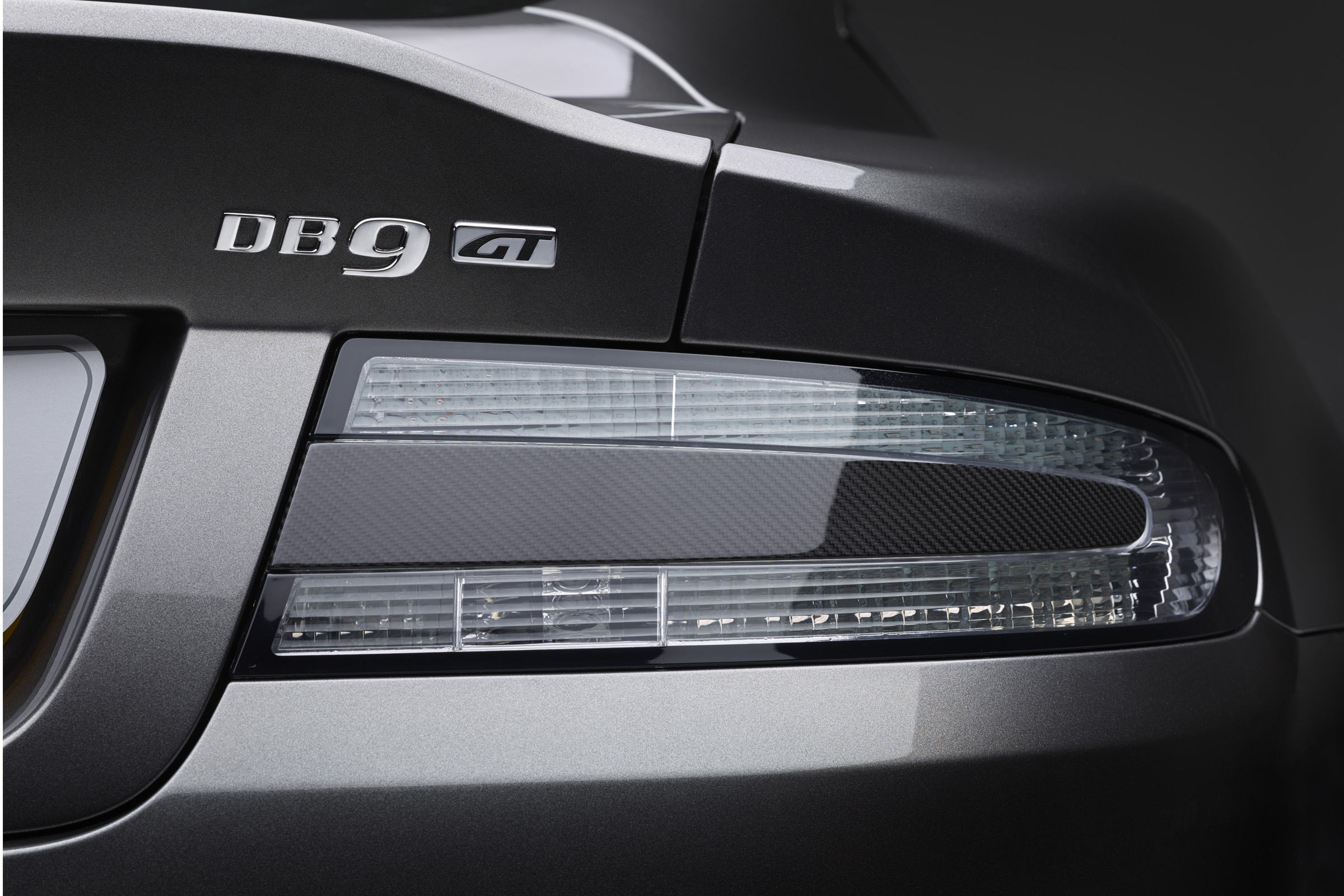 Aston Martin DB9 GT 2016 rear badge