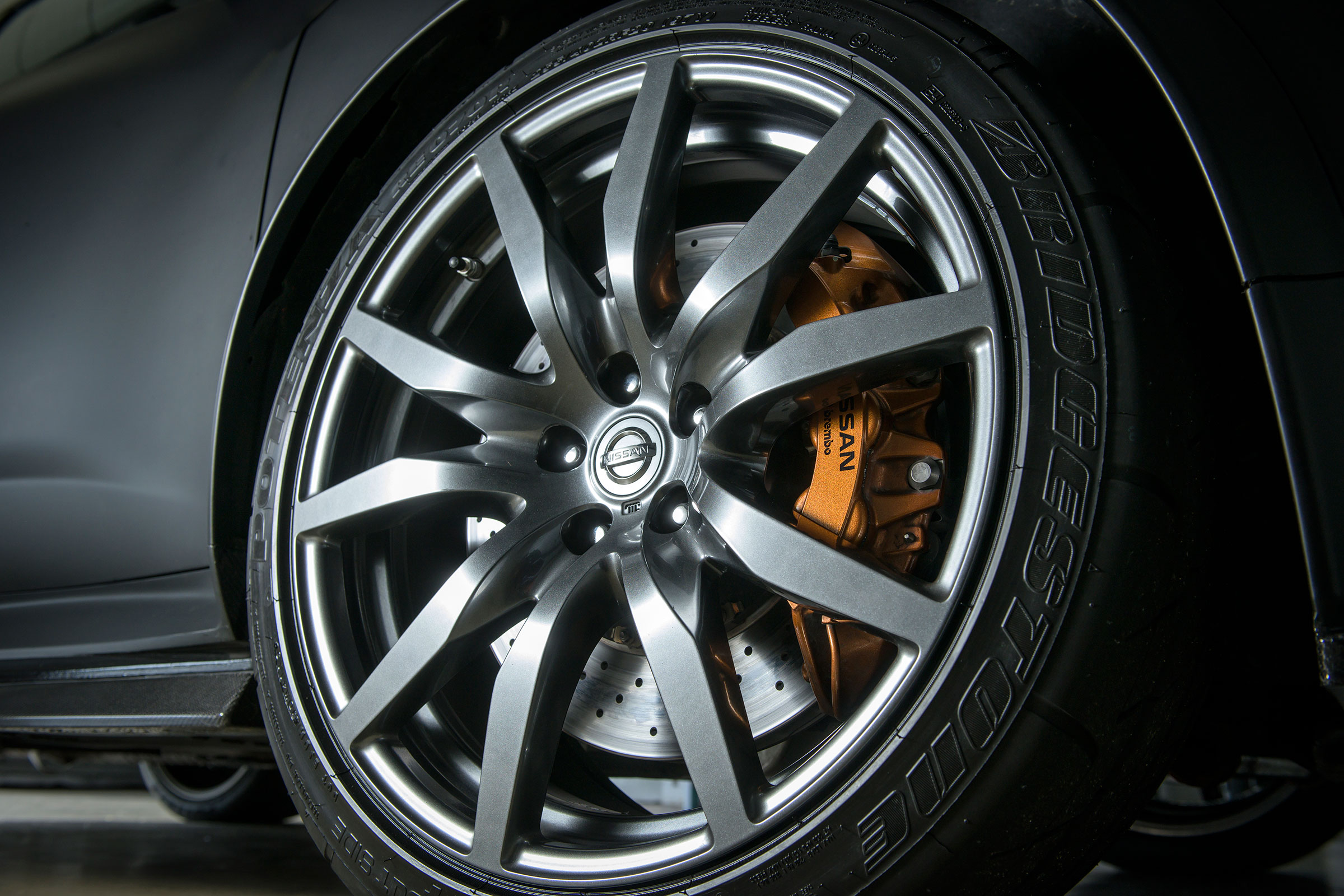 Nissan Juke-R 2.0 - wheel