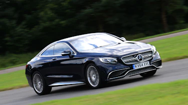 Mercedes S65 AMG action