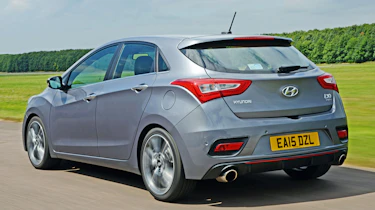 Hyundai i30 Turbo - rear tracking