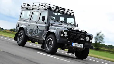 Land Rover Defender 110 Adventure front