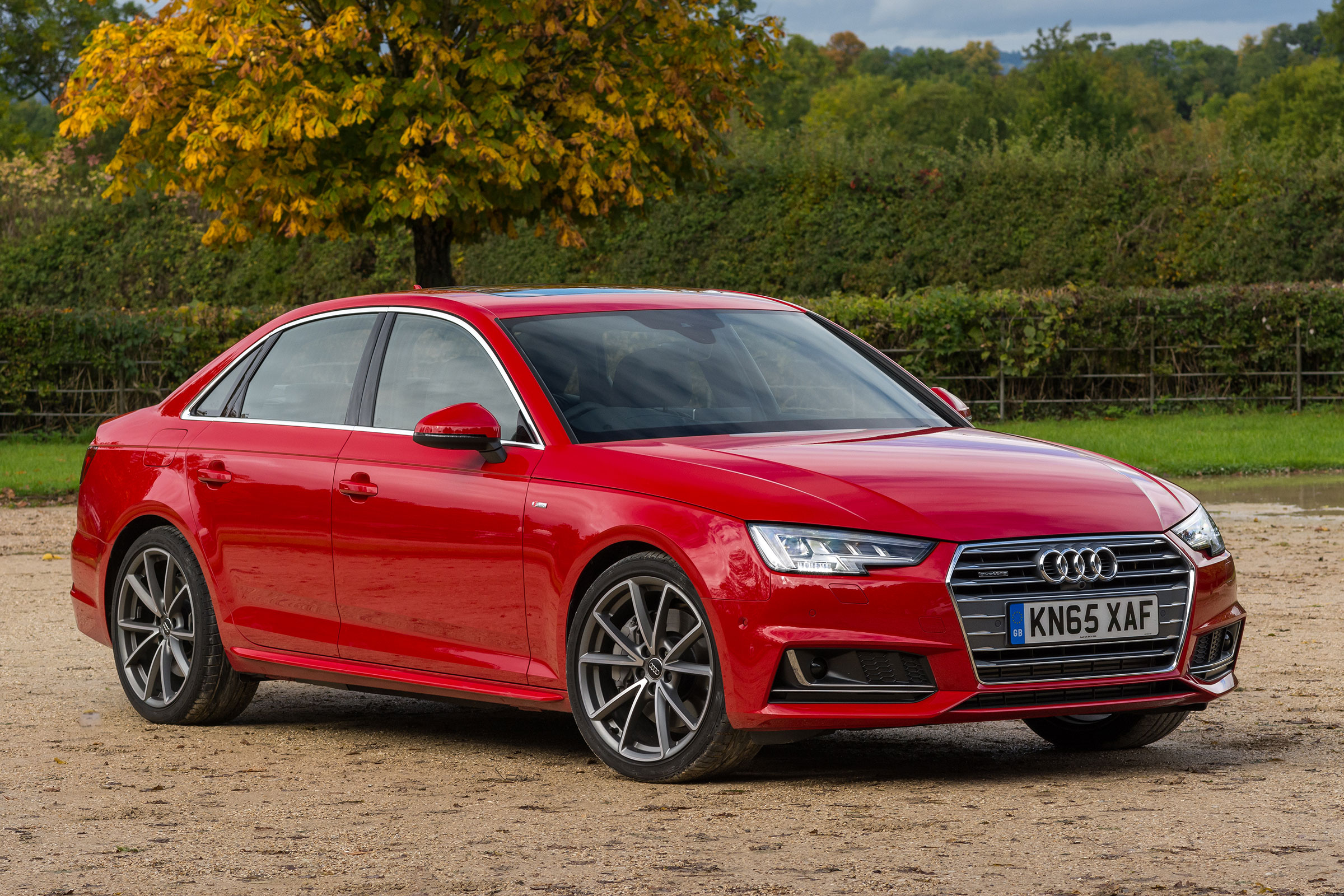 Audi A4 S Line - front static