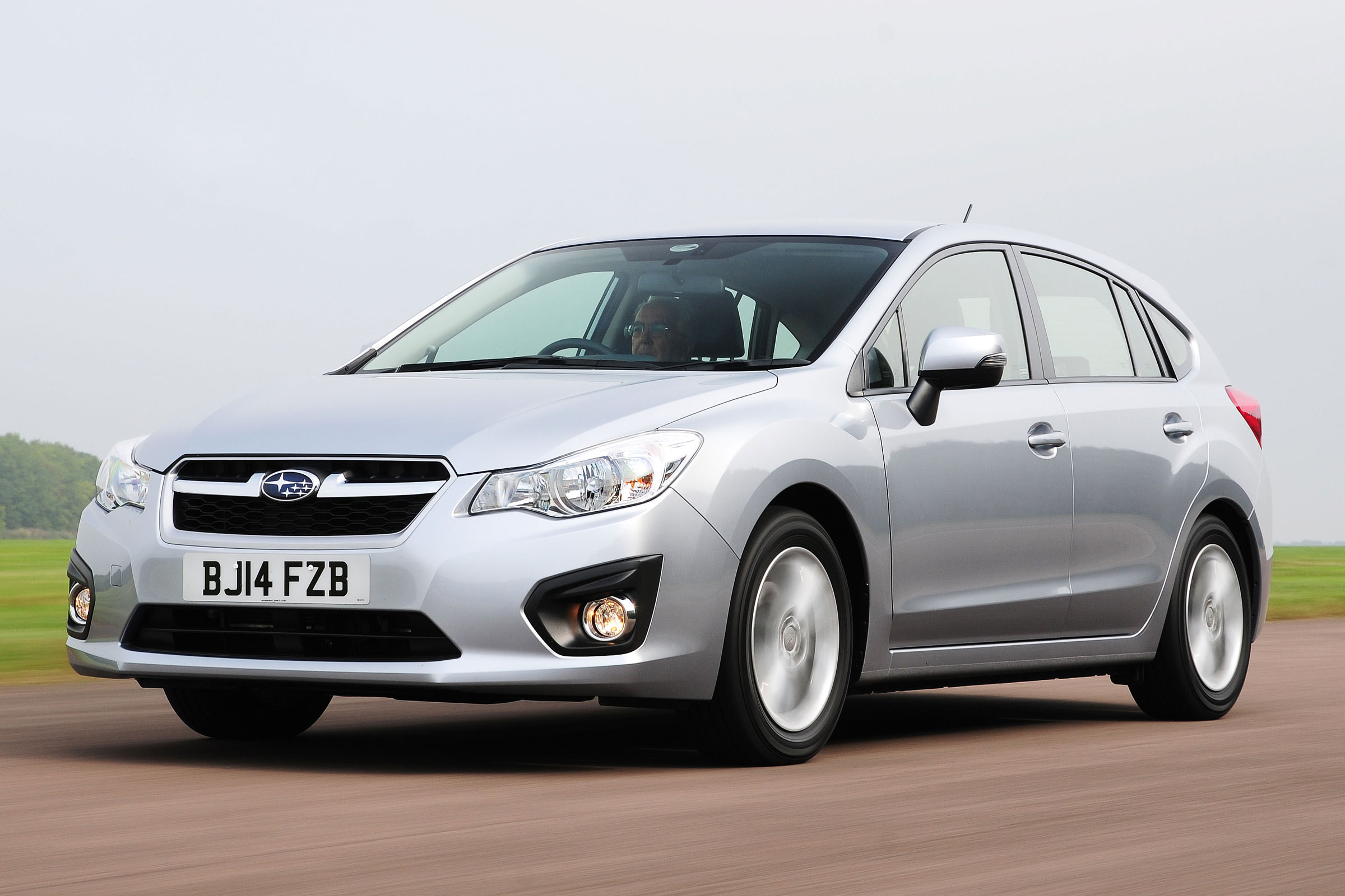 Subaru Impreza front tracking