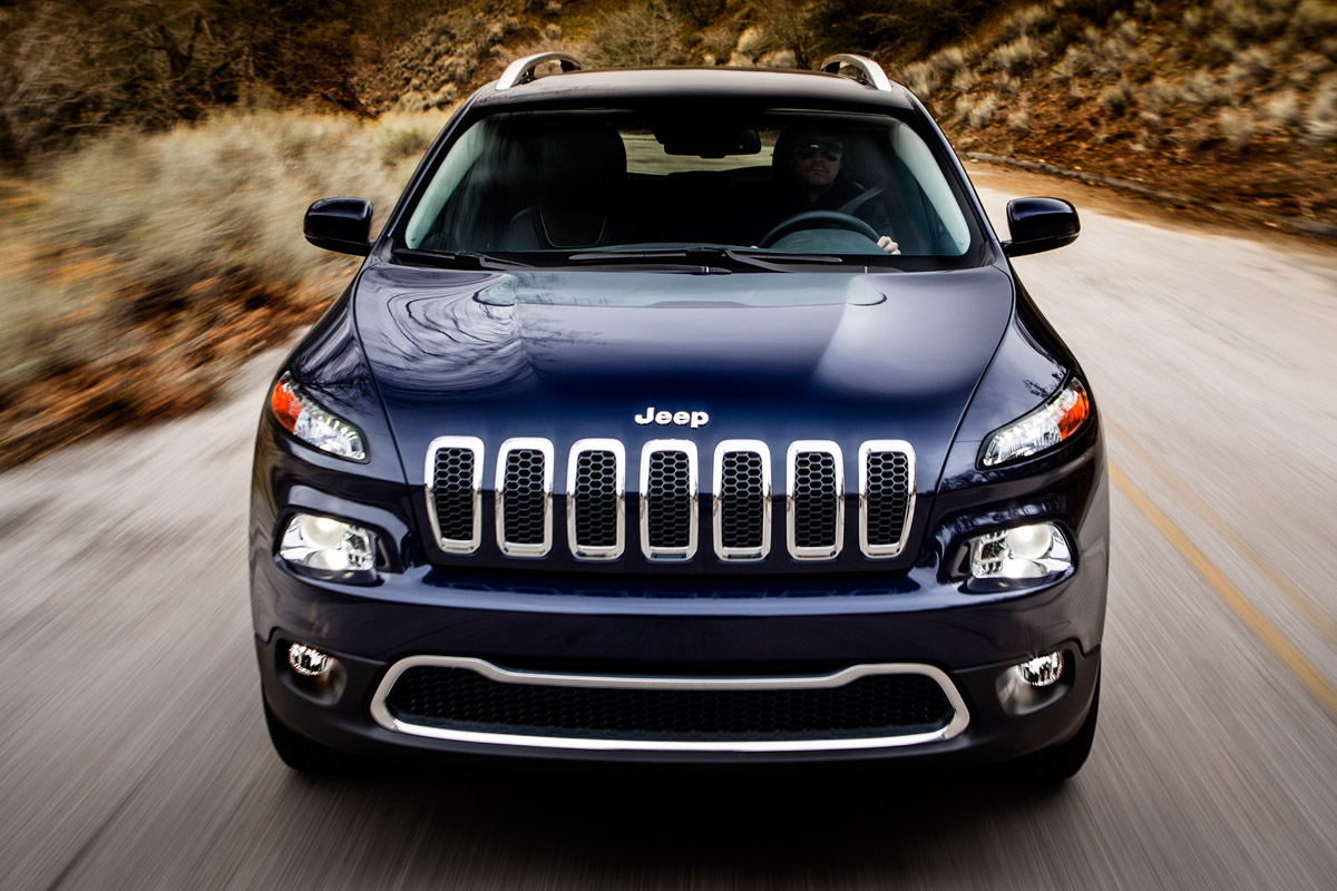 2014 Jeep Cherokee front
