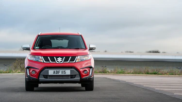 Suzuki Vitara S - head on