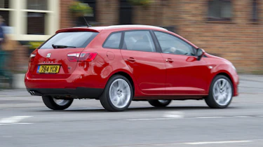 SEAT Ibiza ST rear tracking town