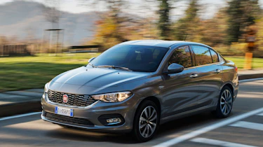 Fiat Tipo action