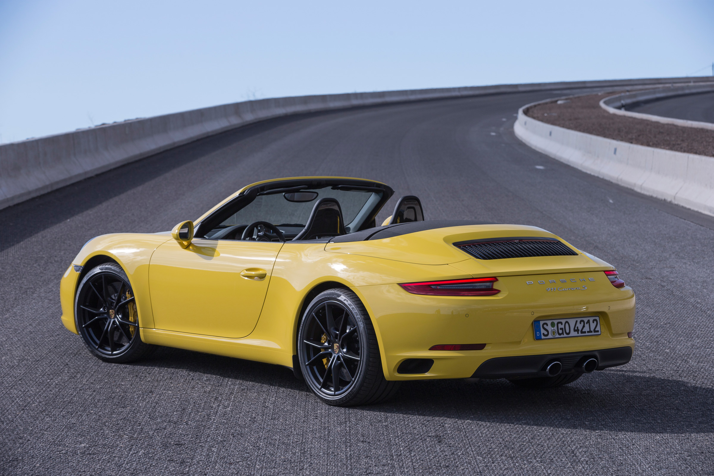 Porsche 911 Carrera S Cabriolet rear quarter