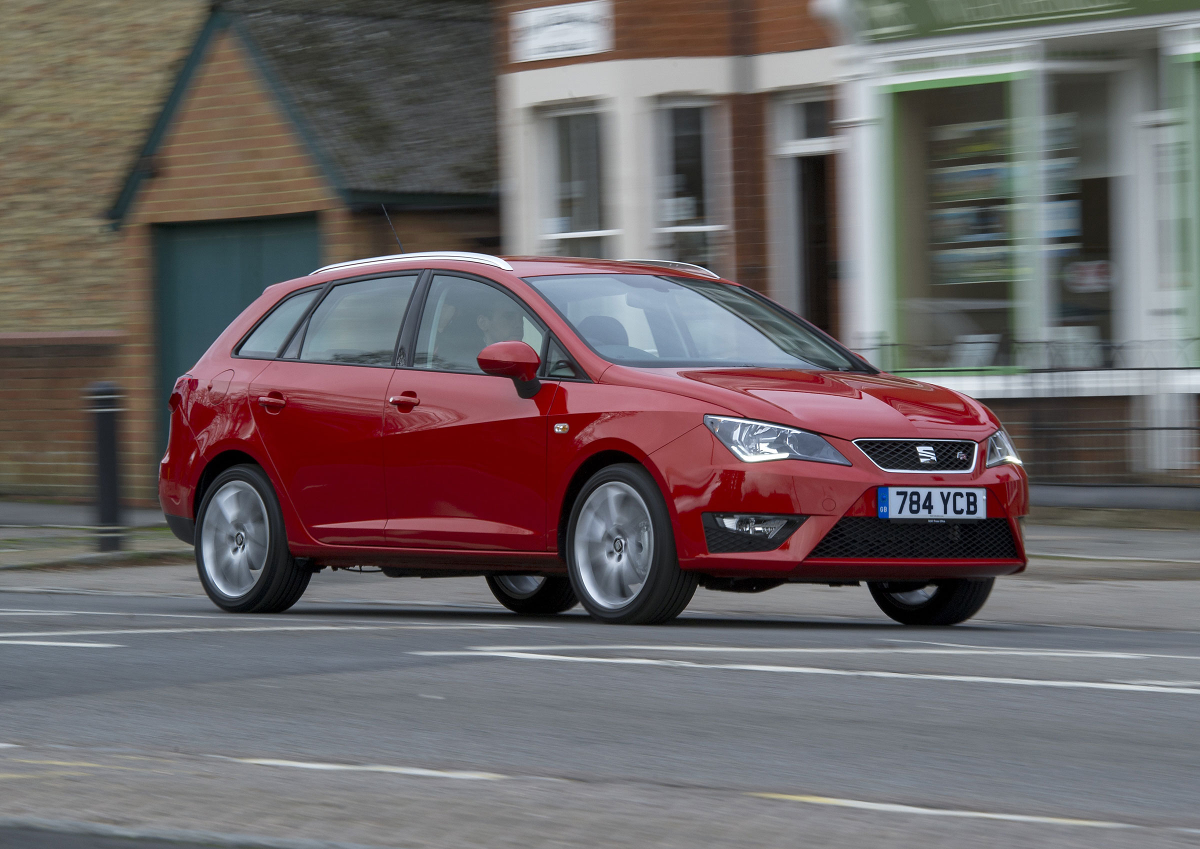 SEAT Ibiza ST front tracking town