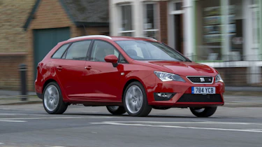 SEAT Ibiza ST front tracking town