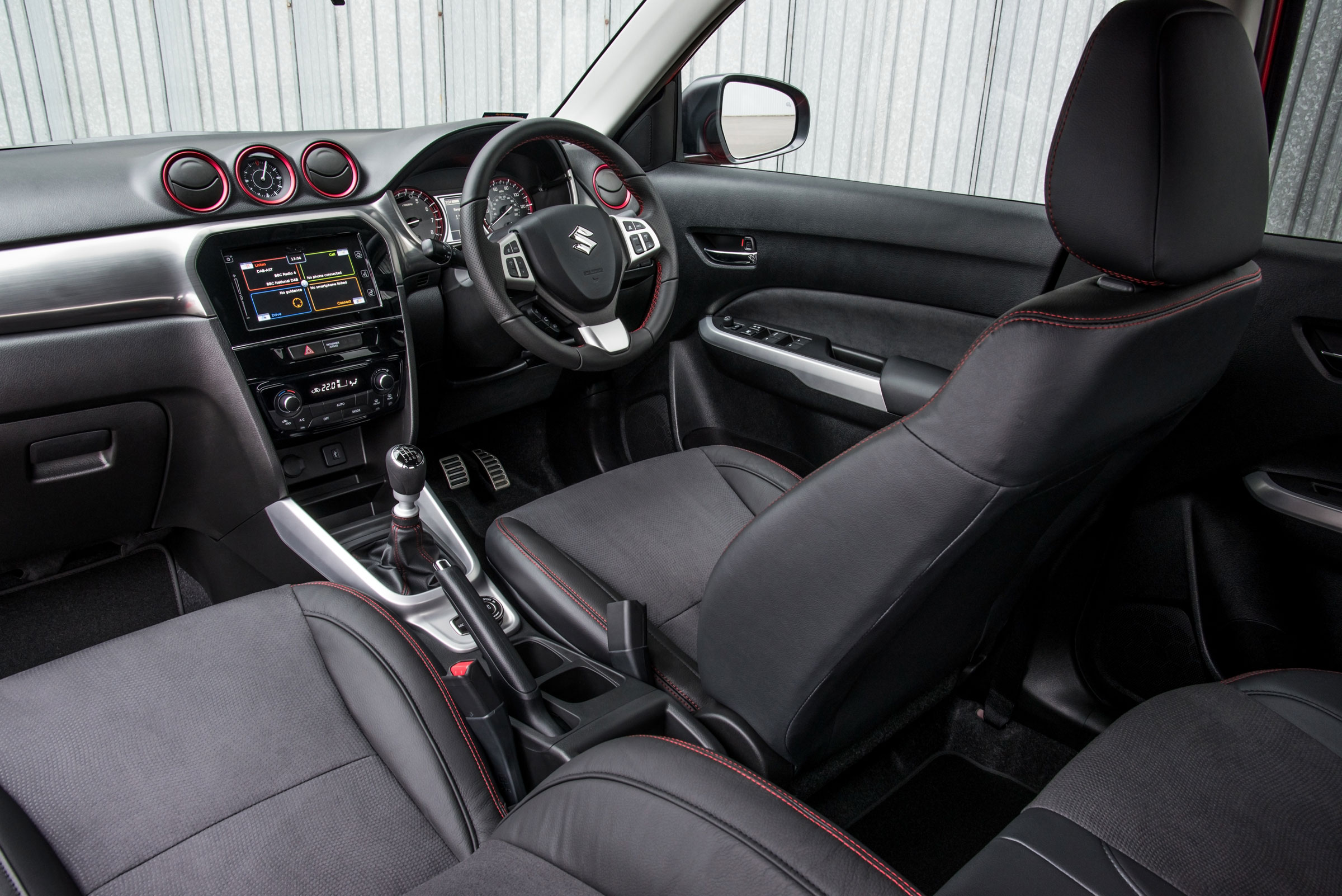 Suzuki Vitara S - cabin