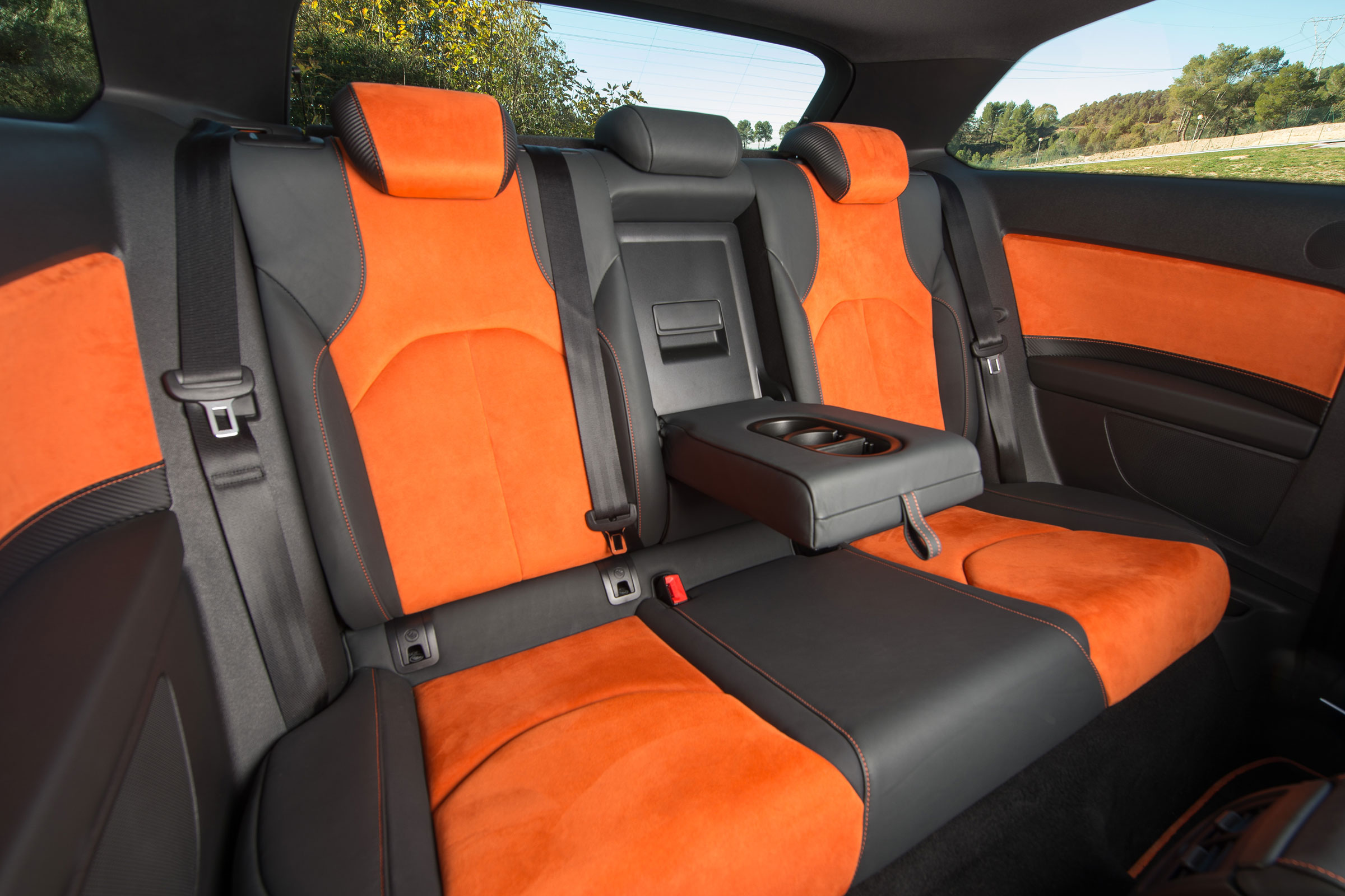 SEAT Leon Cross Sport - rear seats
