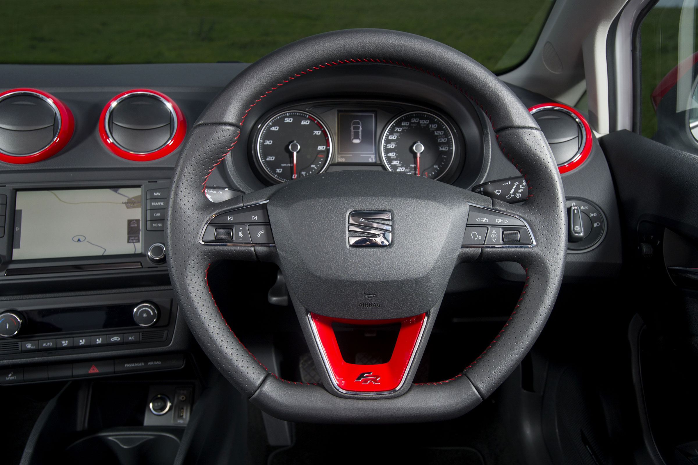 SEAT Ibiza ST steering wheel