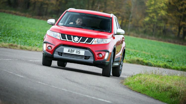 Suzuki Vitara S - cornering