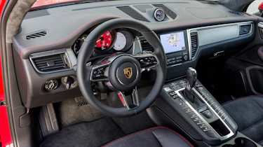 Porsche Macan GTS interior