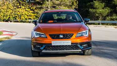 SEAT Leon Cross Sport - nose