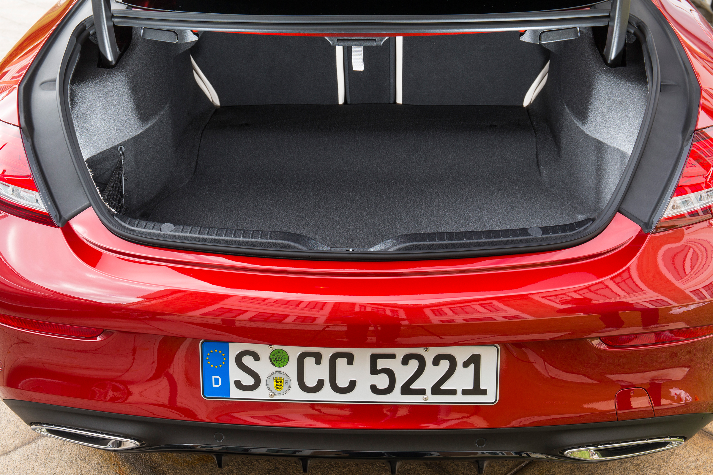 Mercedes C-Class Coupe boot