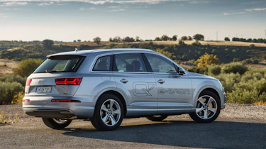Audi Q7 e-tron 2015 rear static