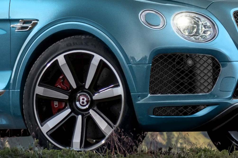 Bentley Bentayga coupe SUV - rendering detail