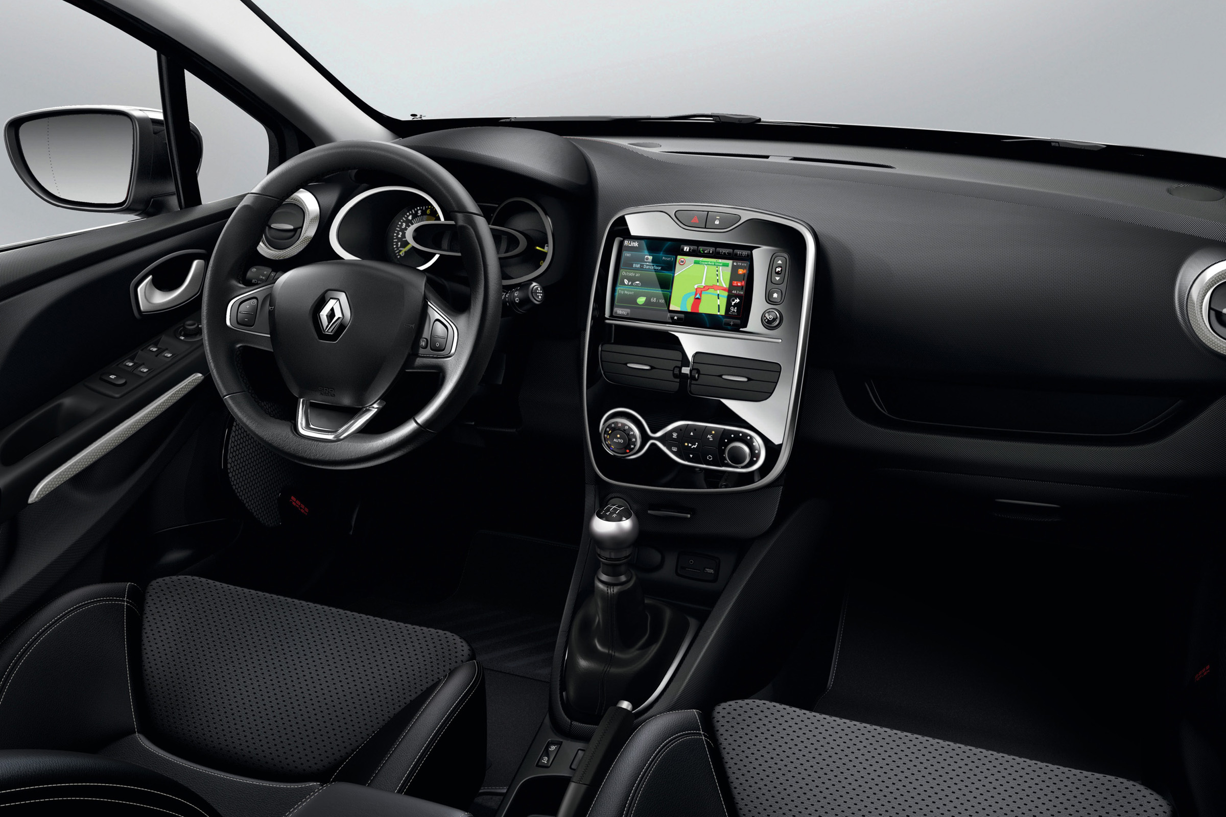 Renault Captur Iconic interior