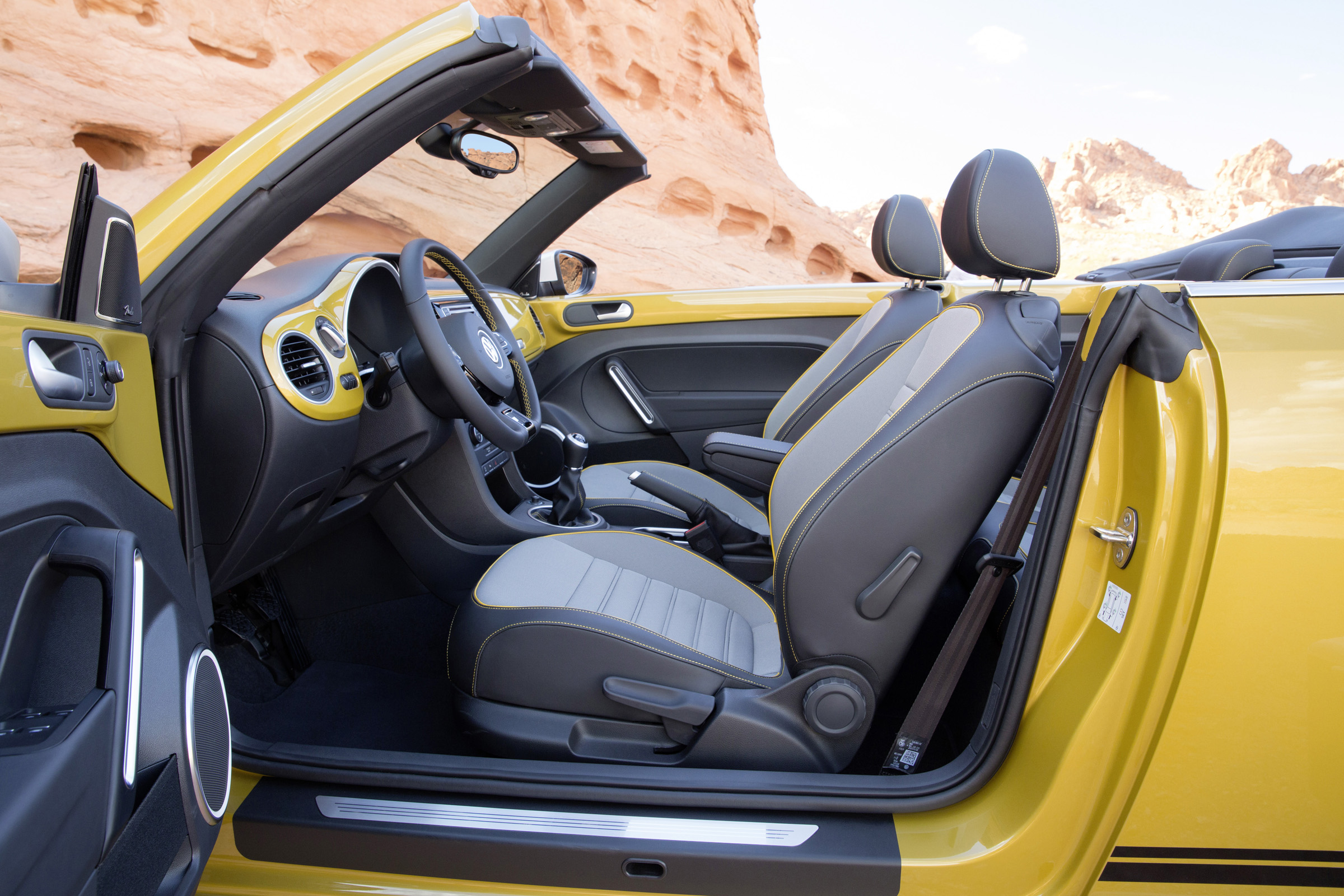 VW Beetle Dune cabin cabrio